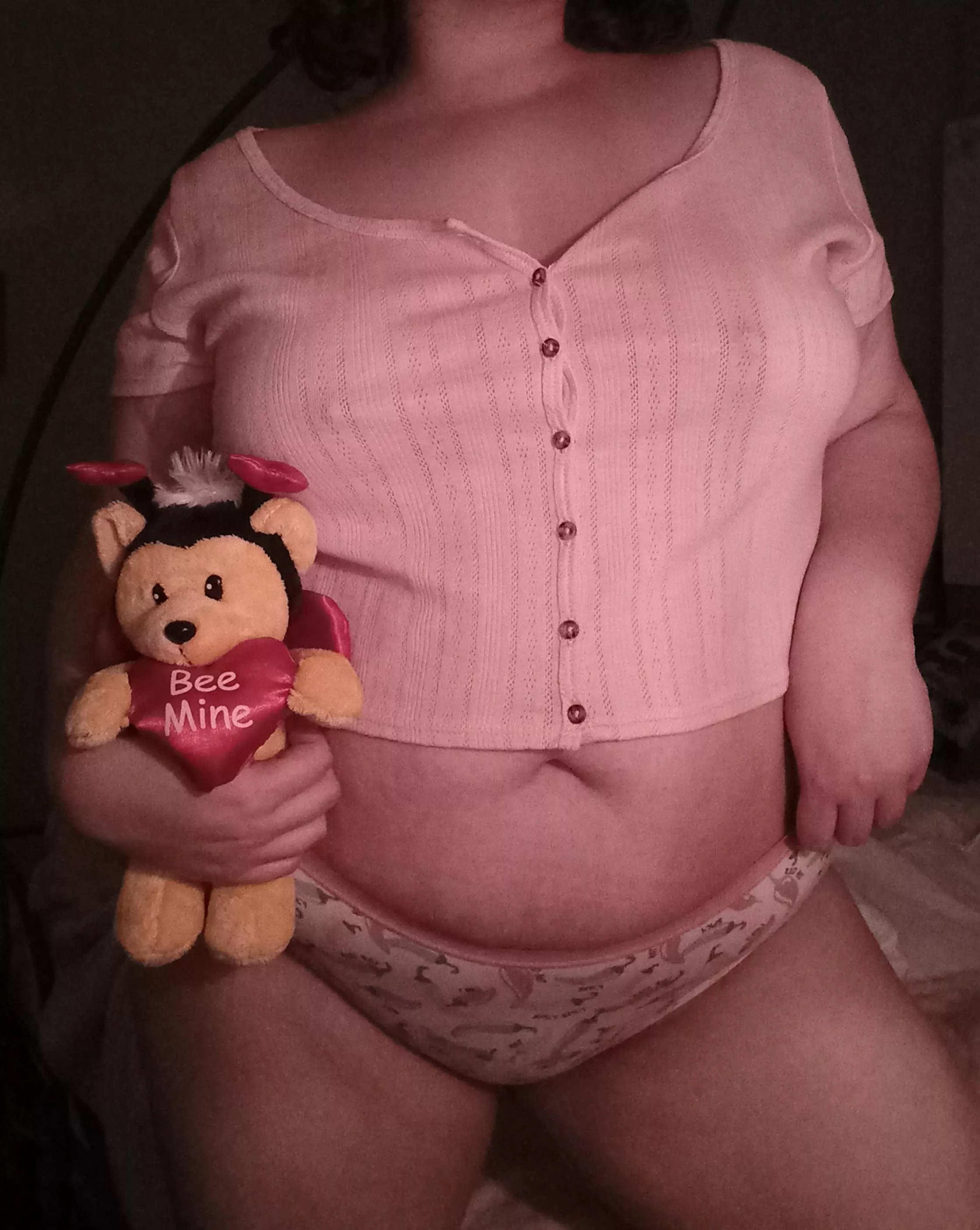 Valentine's getting closer! Bee Ready!