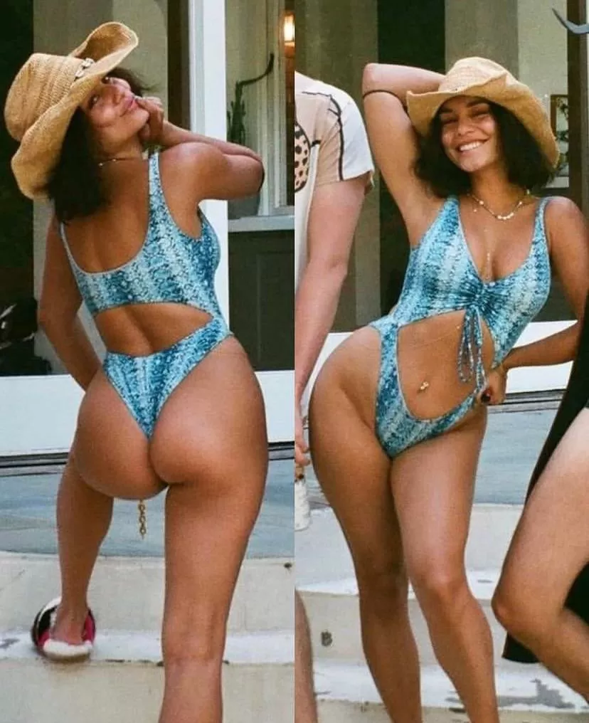 Vanessa Hudgens has my fat cock throbbing Vanessa Hudgens has my fat cock throbbing