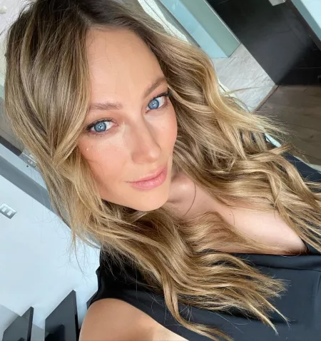 Vanessa Vanessa