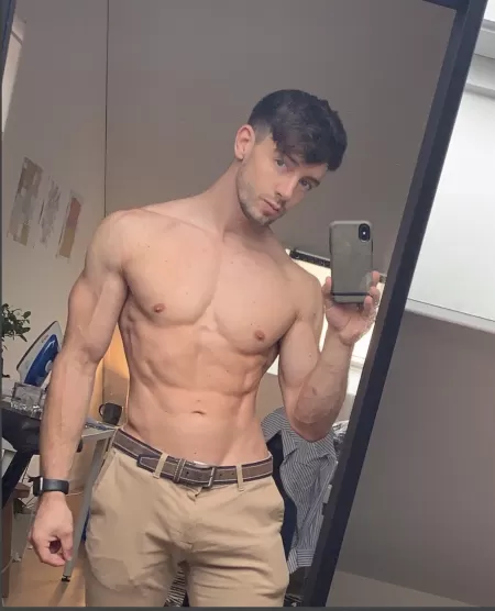Veiny Forearms, jacked in general Veiny Forearms, jacked in general