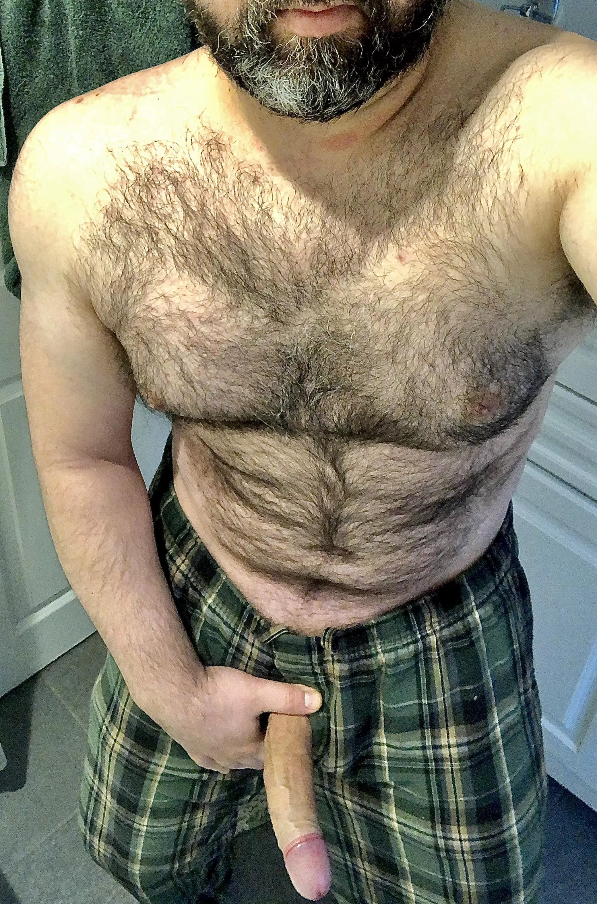 Verdict on Dad pants…sexy or nah? (41)