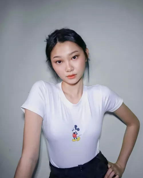 very fine girl π very fine girl π