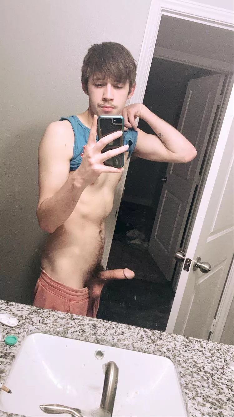 Very horny in the mornings m Very horny in the mornings m