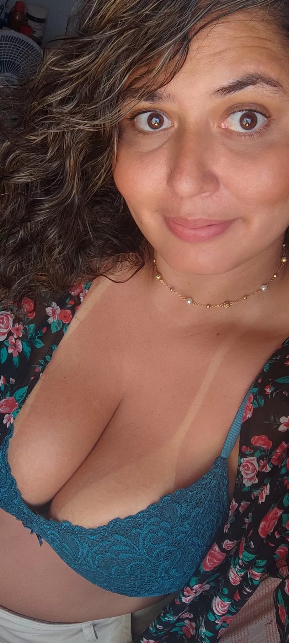 Very tanned Very tanned