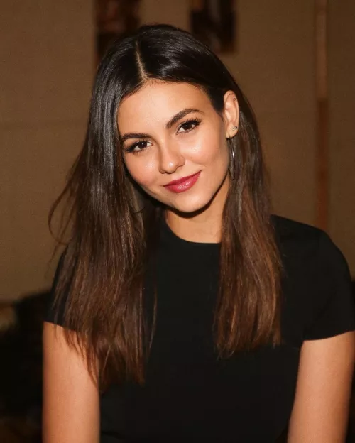Victoria justice Victoria justice