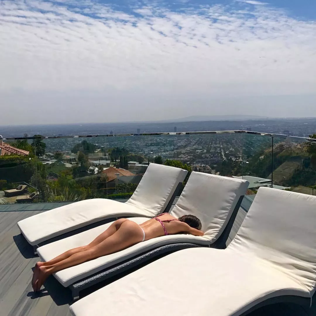 Views Views