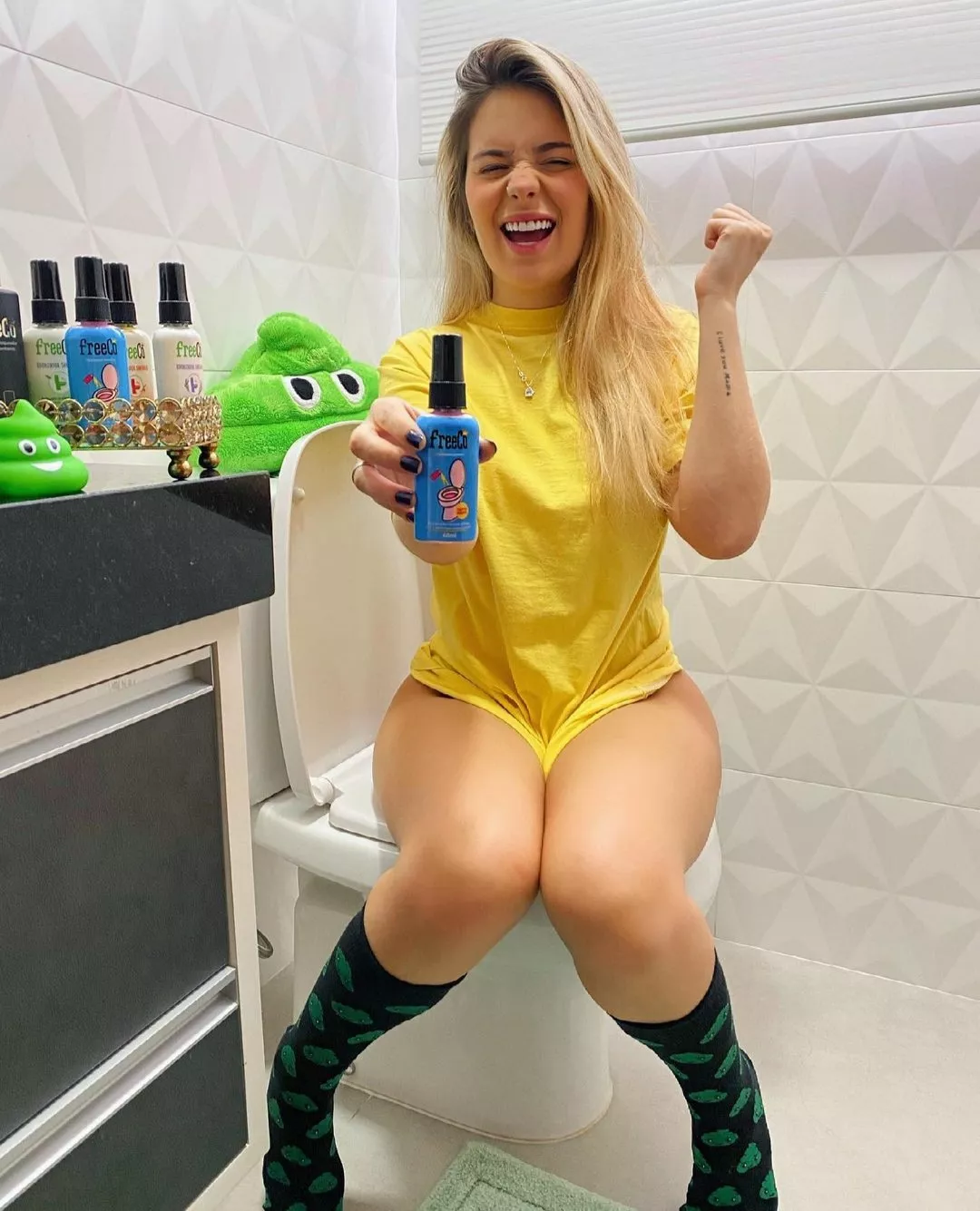 Viihtube, brazilian actress and big brother Viihtube, brazilian actress and big brother
