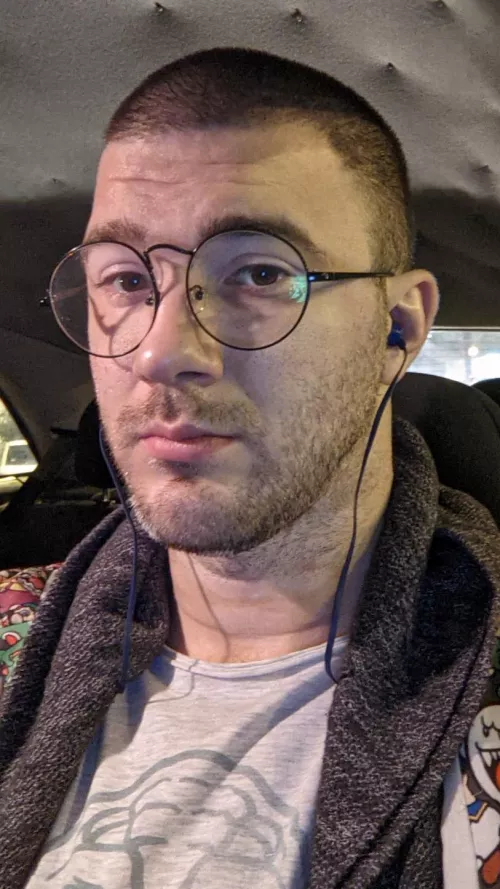 Waiting for my beard to grow up Waiting for my beard to grow up