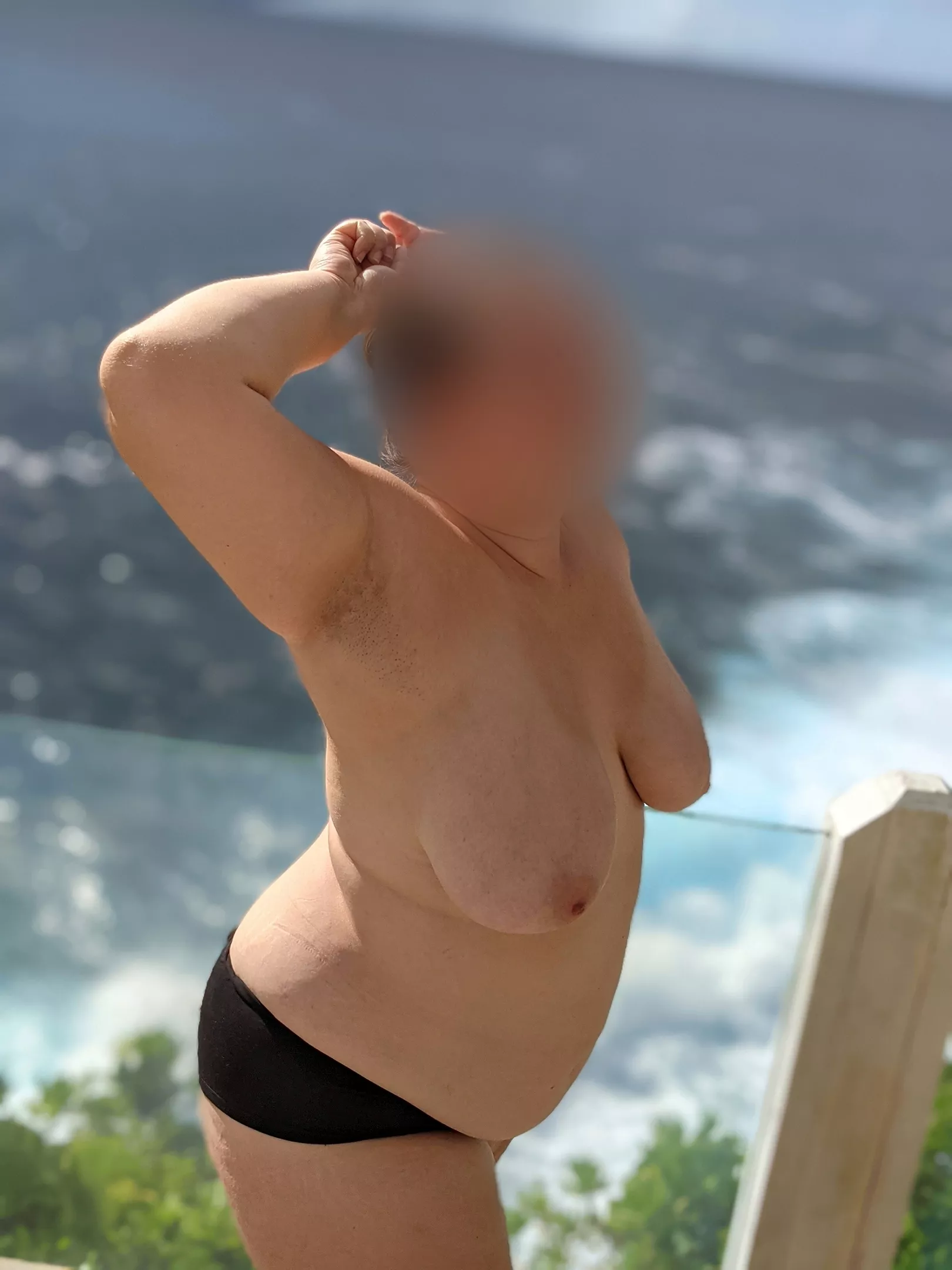 Waiting for your cum by the ocean Waiting for your cum by the ocean