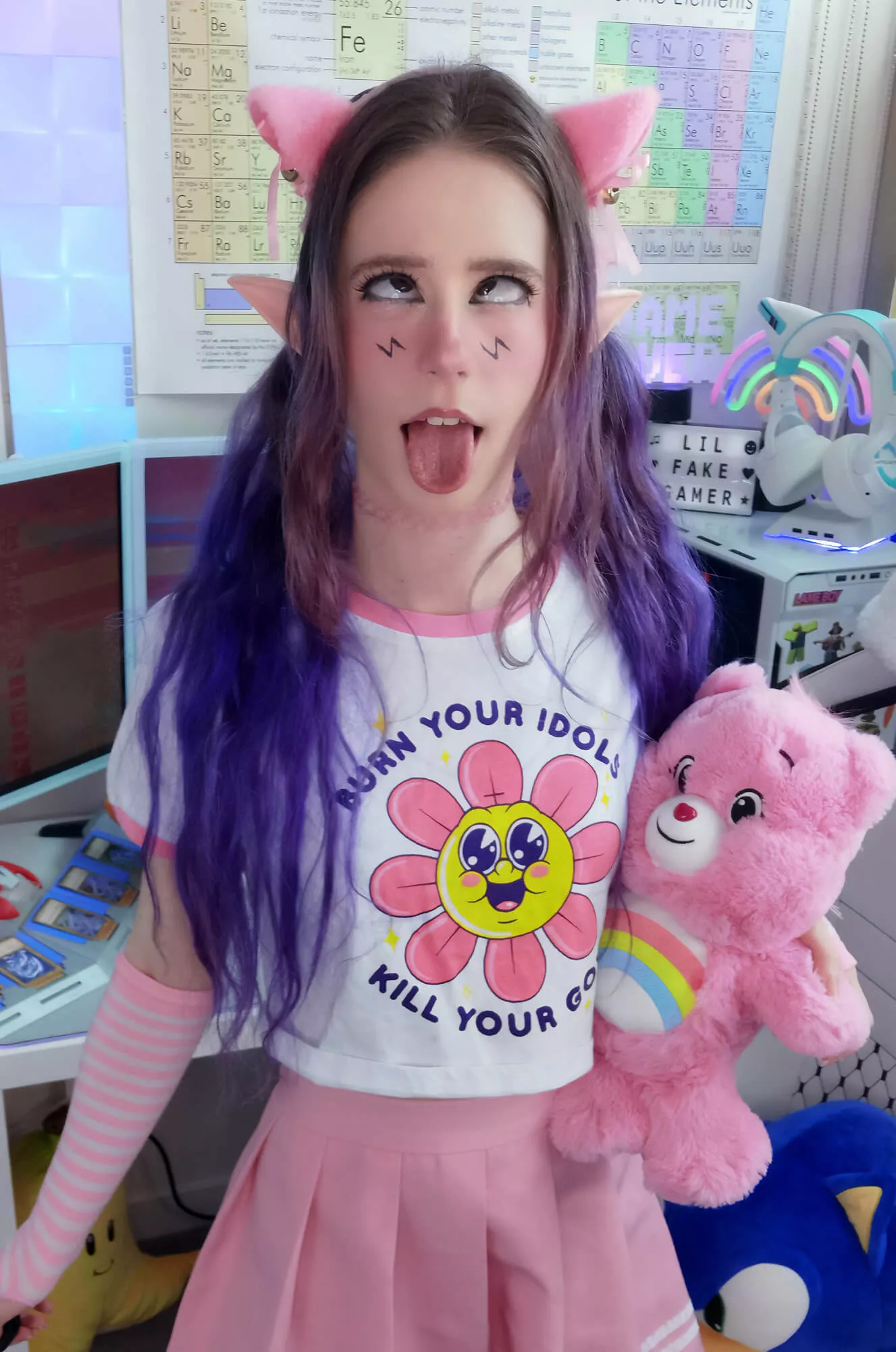 waiting with my tongue out ? ?