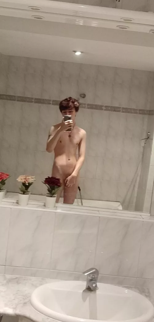 Wanna be cum buddies? π Wanna be cum buddies? π