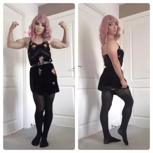 Wanna be topped by a strong trans girl? π