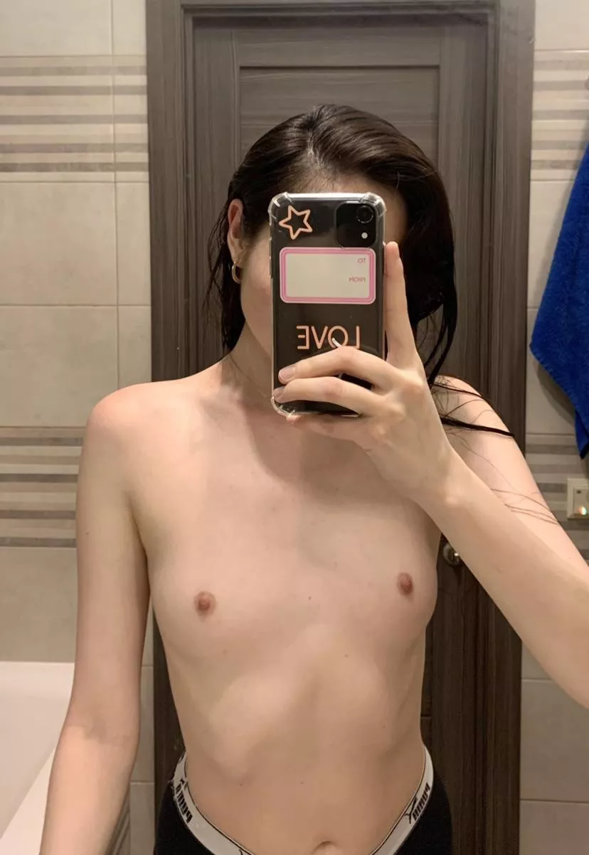 Wanna fuck me in the bathroom? Wanna fuck me in the bathroom?