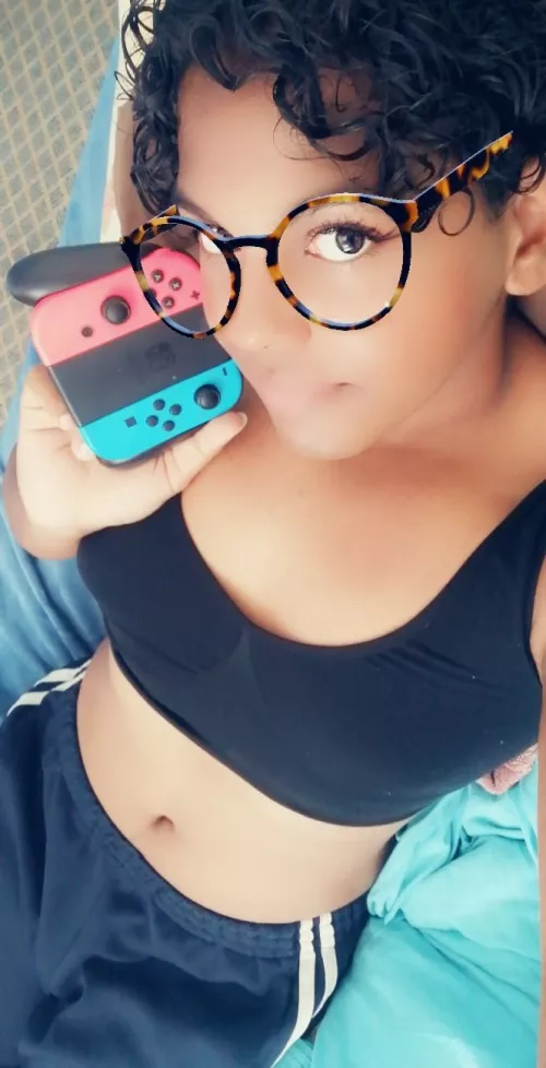 Wanna gayming :3 ? (I'm a Link main beware 😋) Wanna gayming :3 ? (I'm a Link main beware 😋)