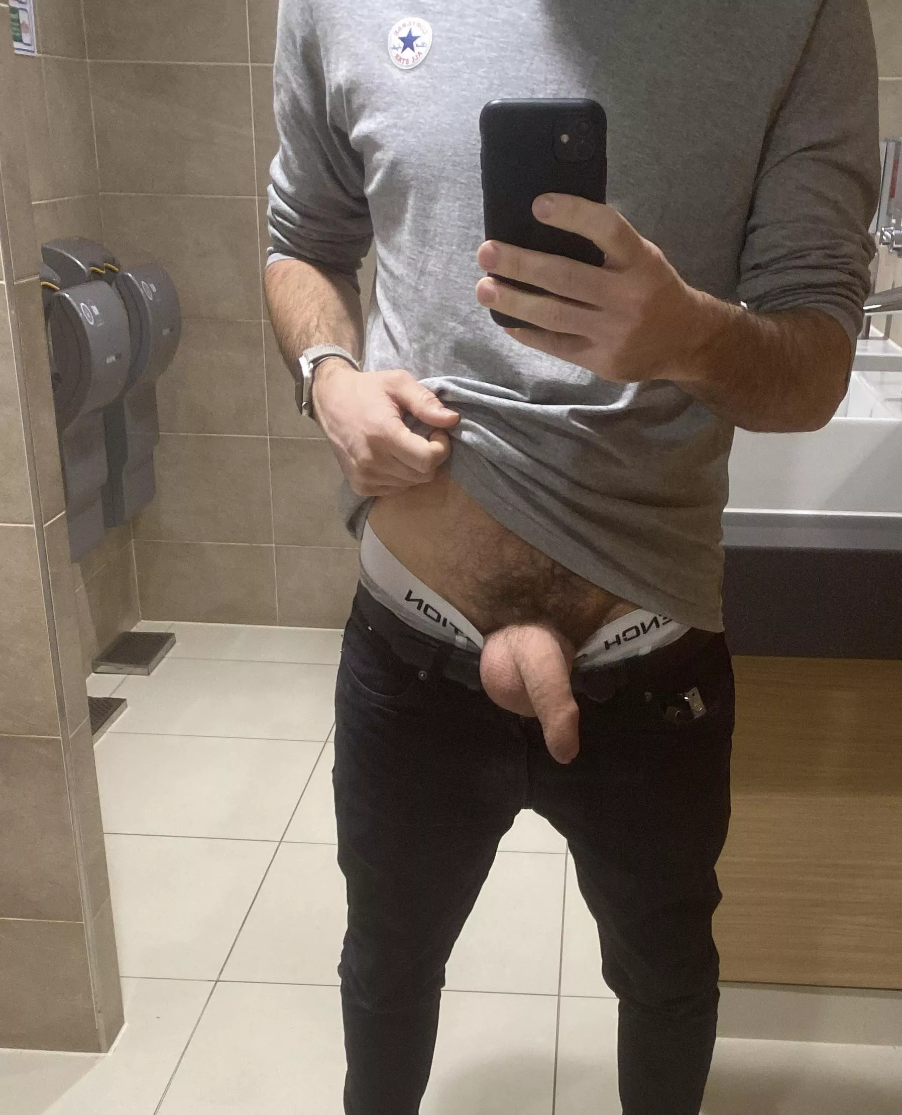 Wanna get blown in the toilet asap