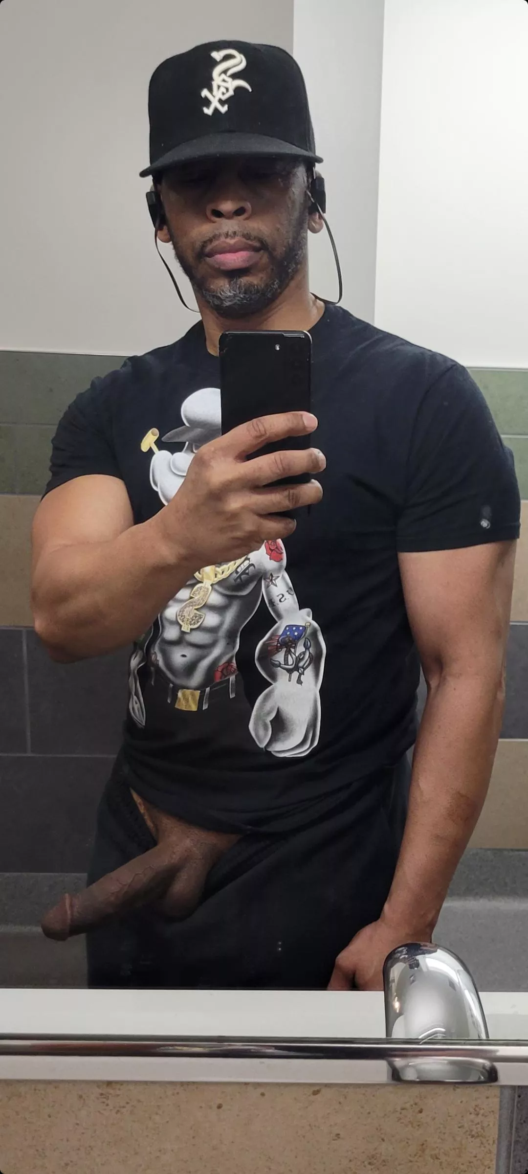 Wanna help me feed it more spinach?