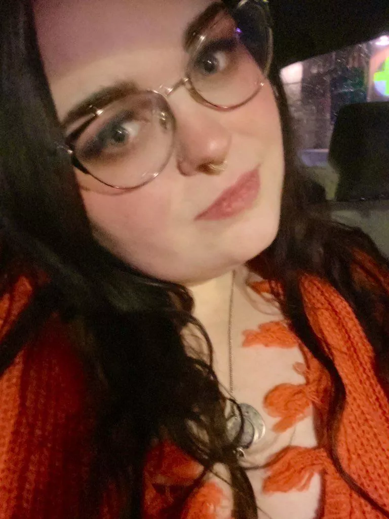 Wanna make out? Wanna make out?