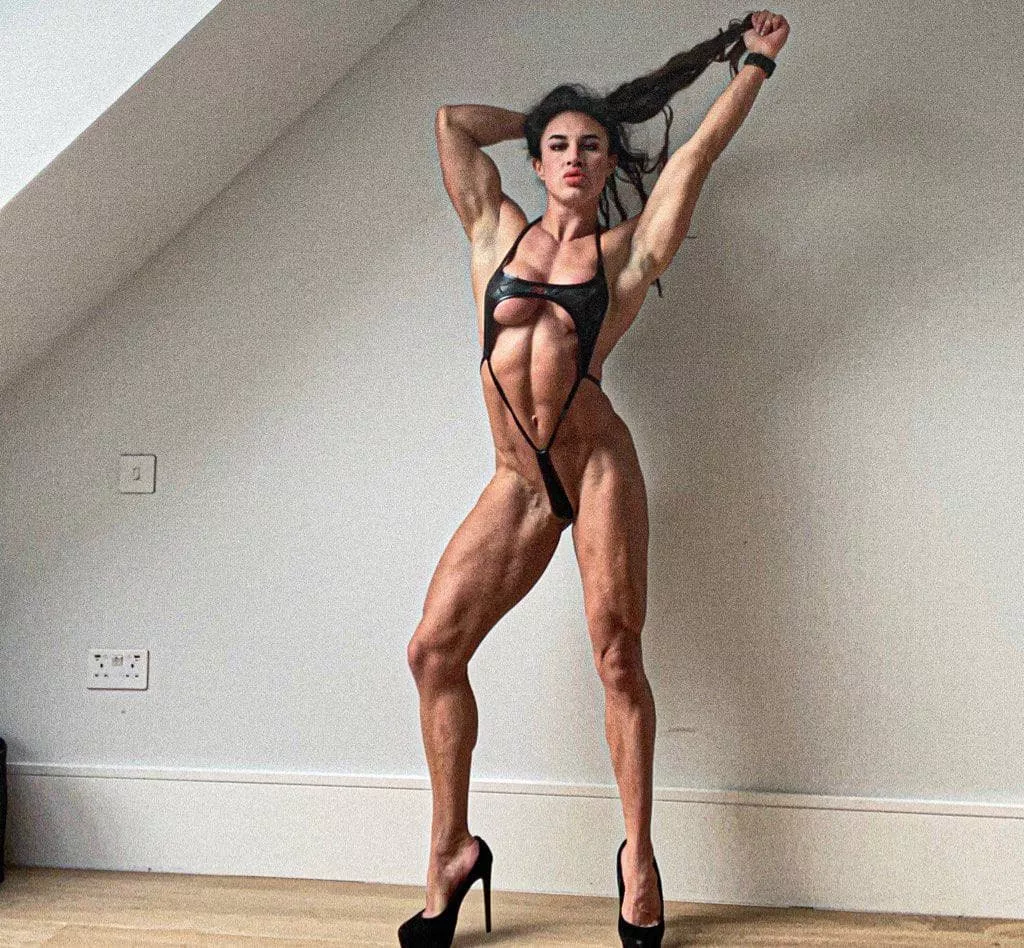 Wanna oil me up? Wanna oil me up?