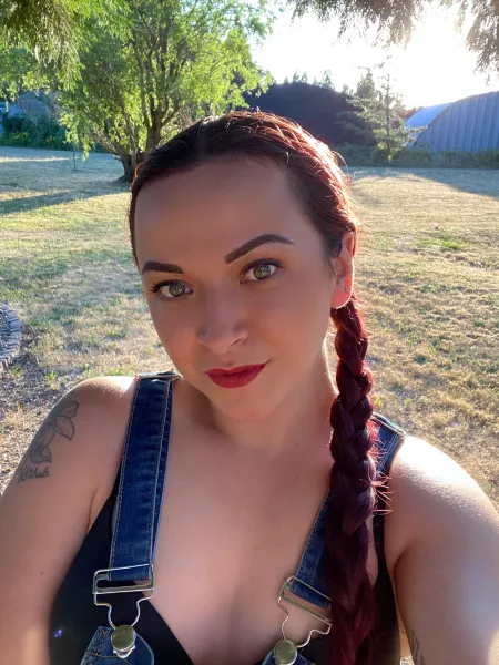 Wanna pull on my braids instead of doing yard work? ;) Wanna pull on my braids instead of doing yard work? ;)