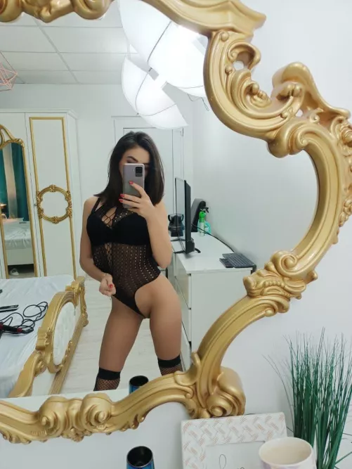 Wanna see a magic trick? Poof! You're horny