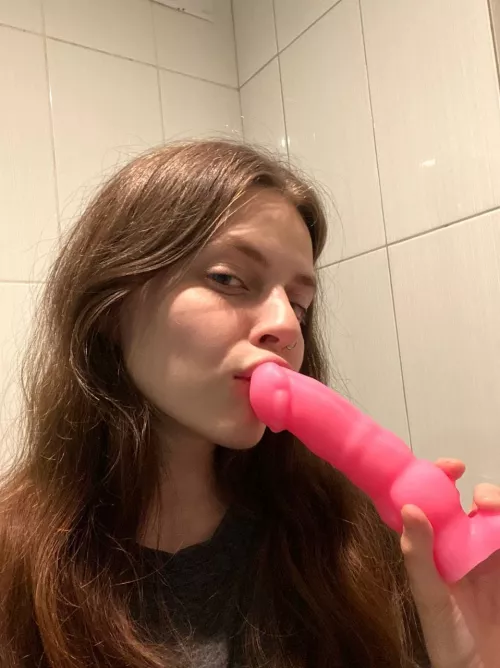 Wanna see me in action?😈