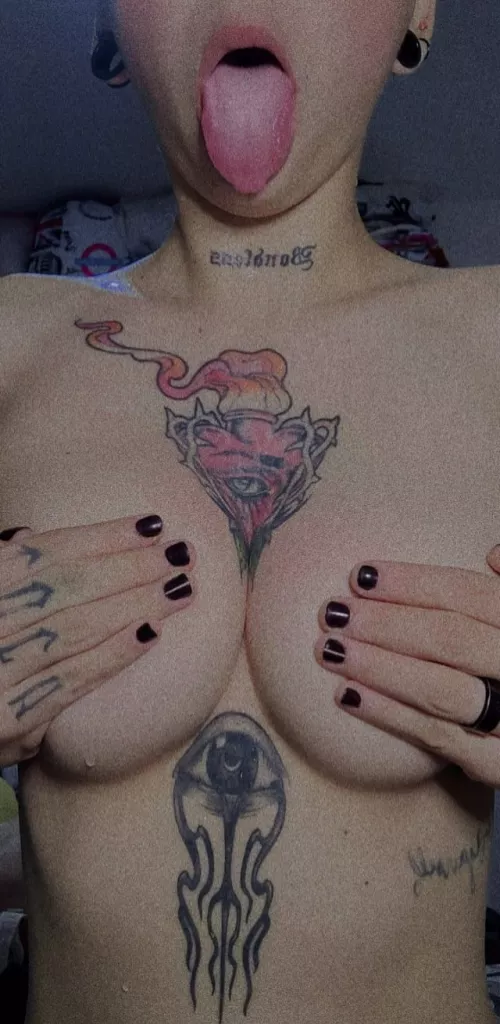 Wanna see me playing with saliva? [Selling] - GFE, Cock rates and more, I have discounts for custom content / kik: Kattvon