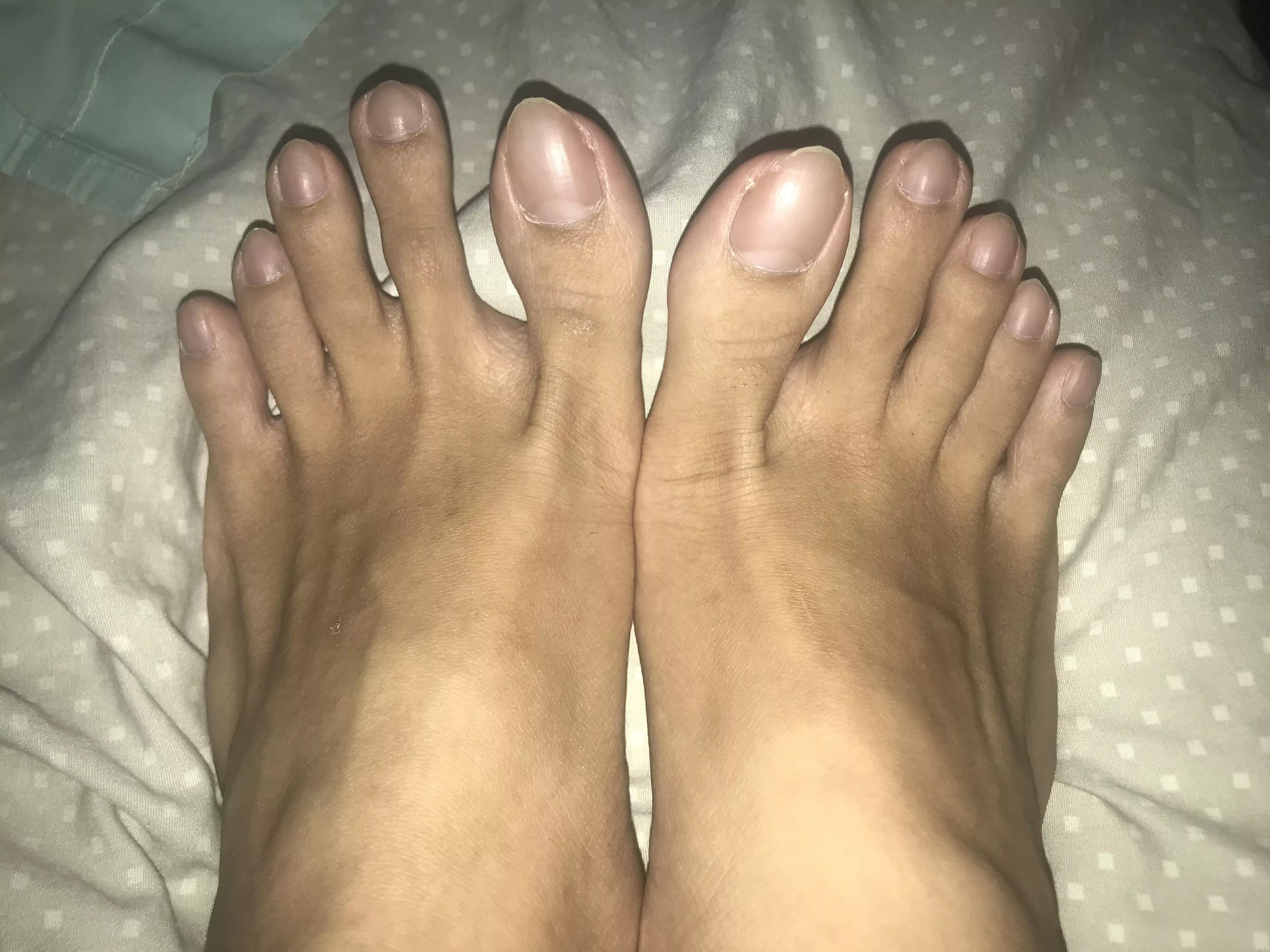 Wanna see some Asian boy feet? 😉