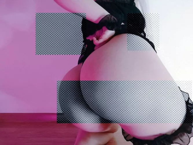 Wanna spank my juicy ass?