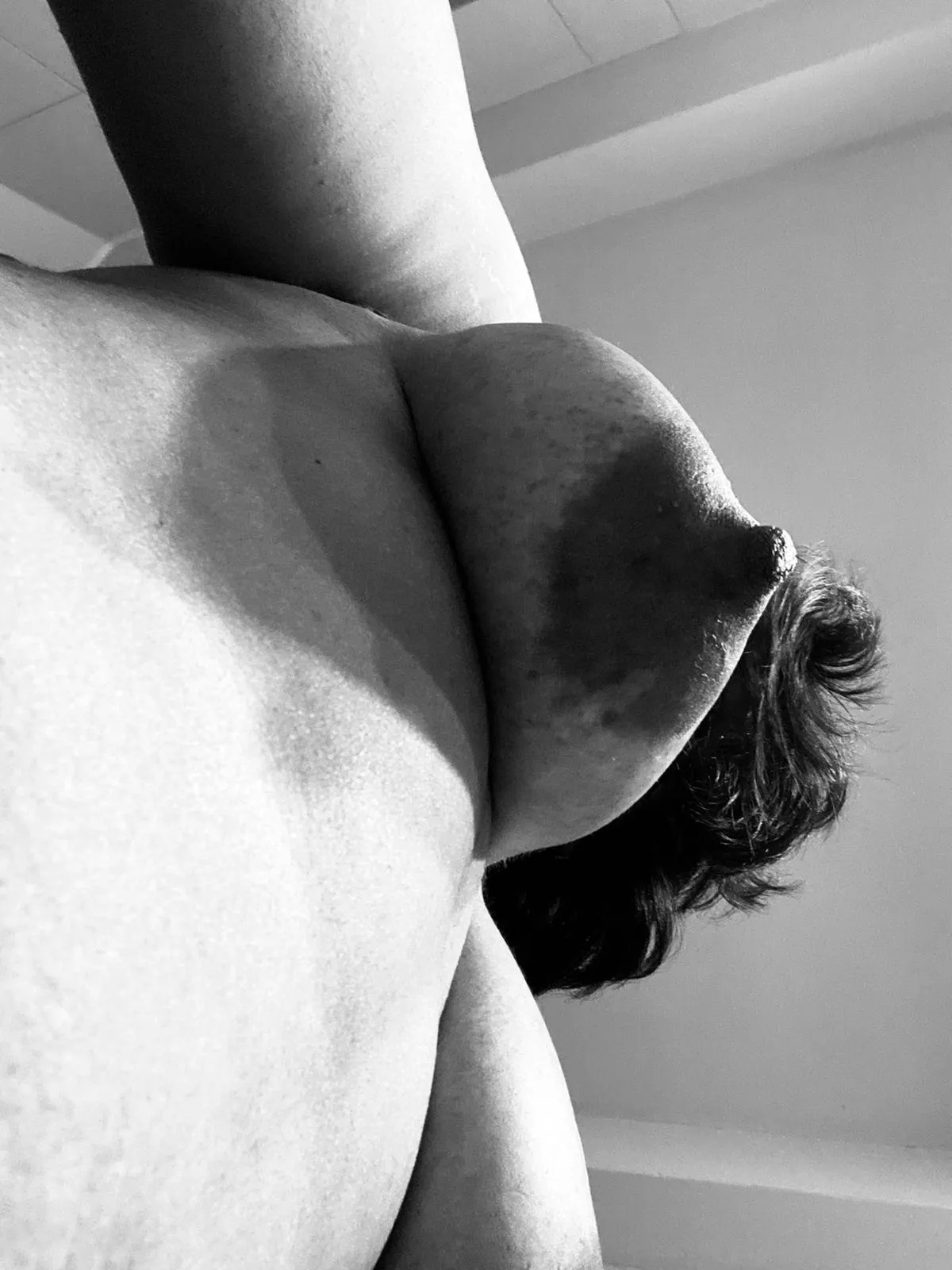 wanna suck ? wanna suck ?