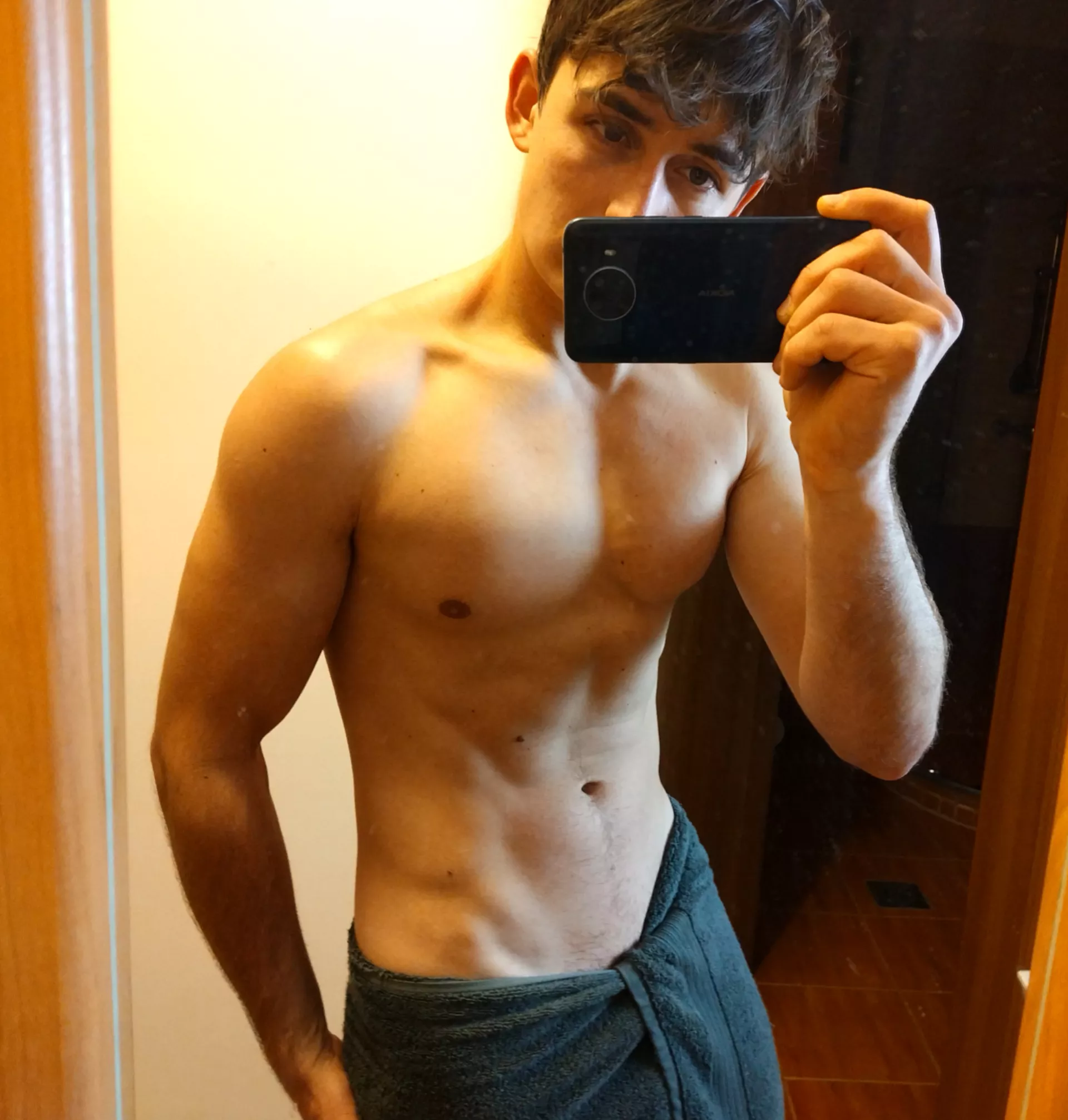 Wanna take a shower with me?😇