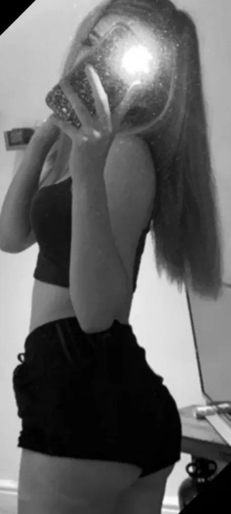 Wanna take off these shorts? Wanna take off these shorts?