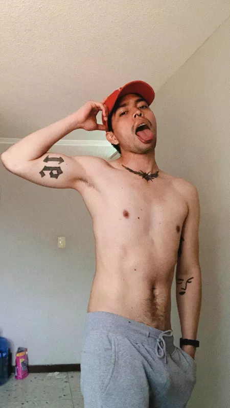 Wanna taste? π
 I have a lot to things to show you π₯check te comments