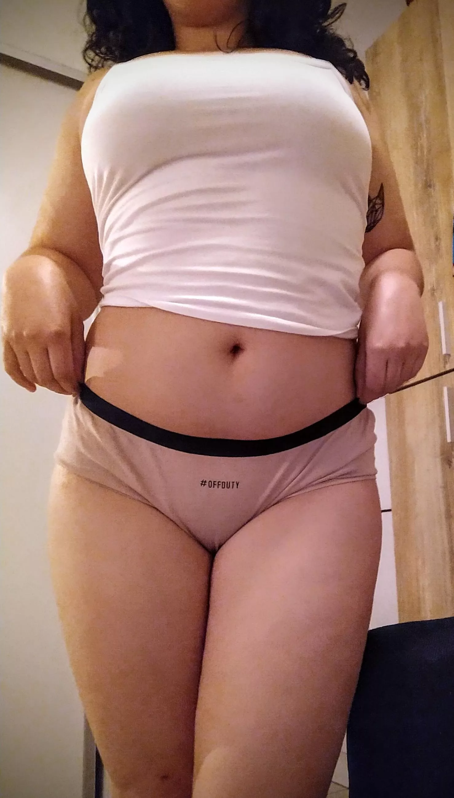 Want a girlfriend like me? Want a girlfriend like me?