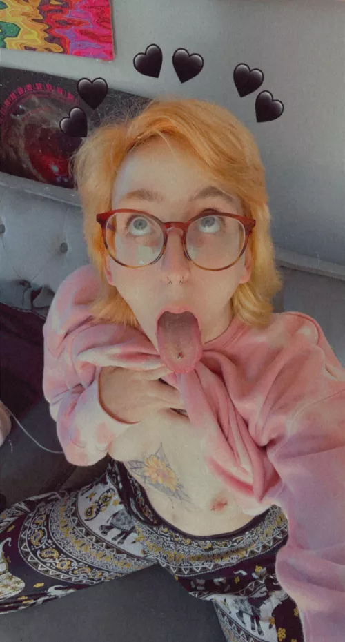 Want me to be your little fuck toy? π