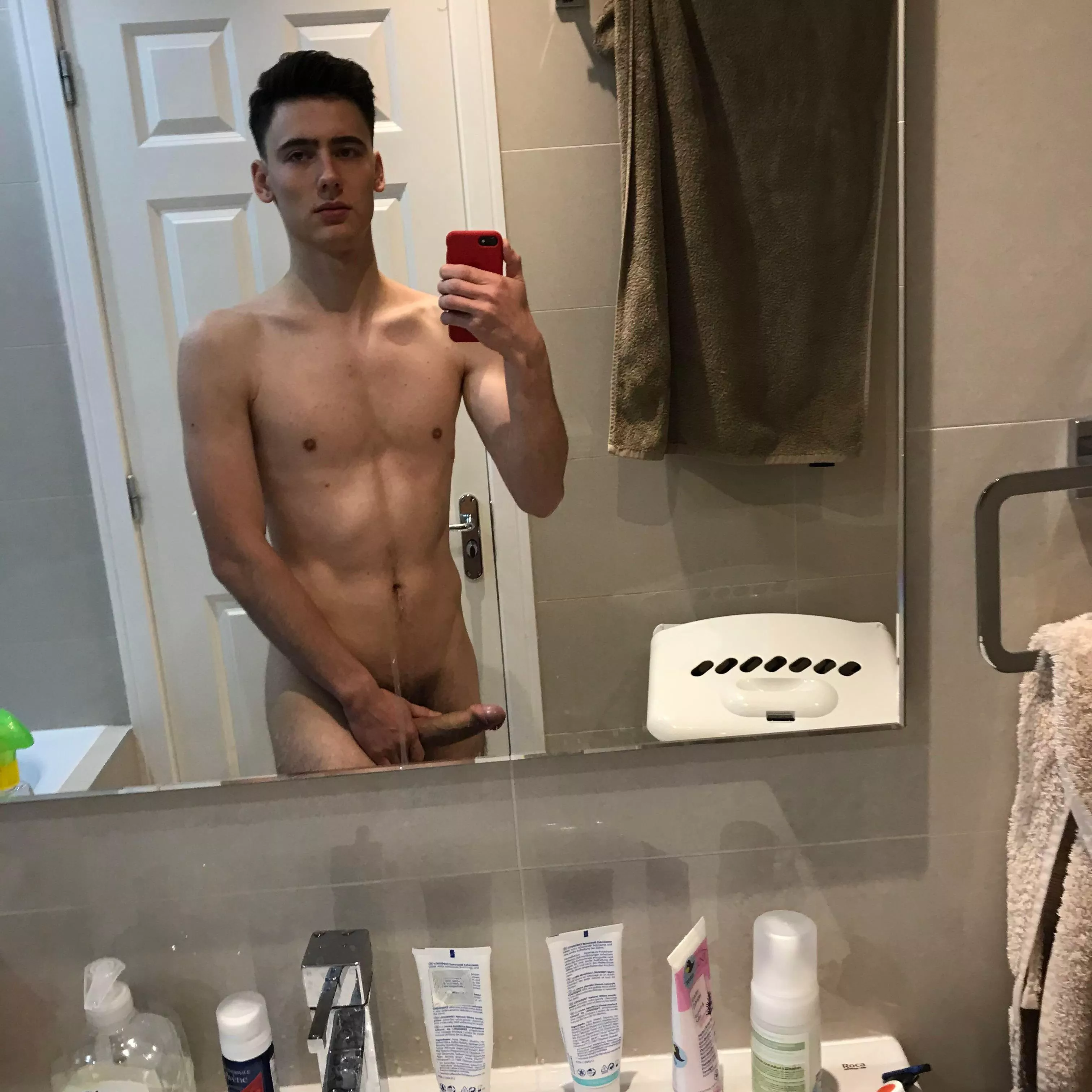 Want to be someone’s personal twink Want to be someone’s personal twink