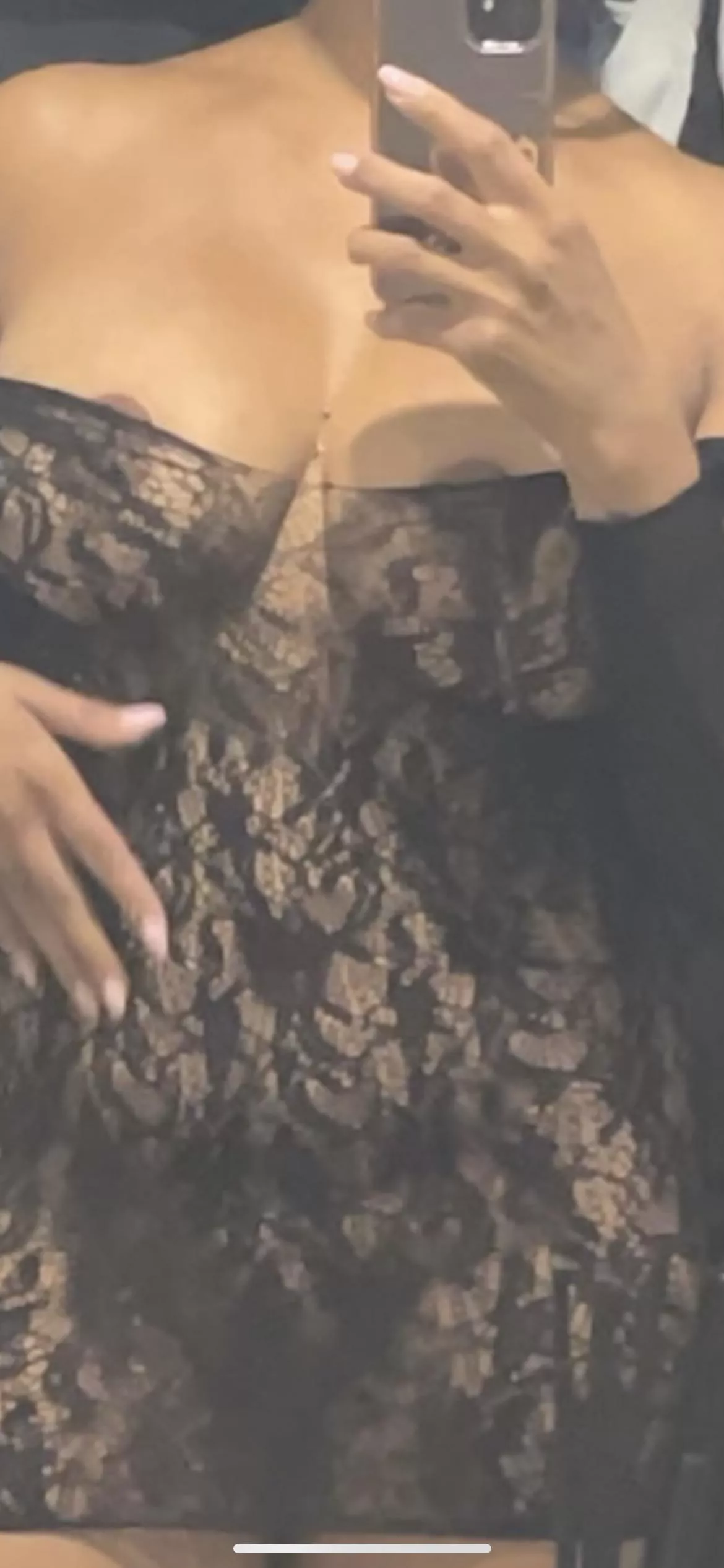 Want to see more of this Arabian goddess 👑