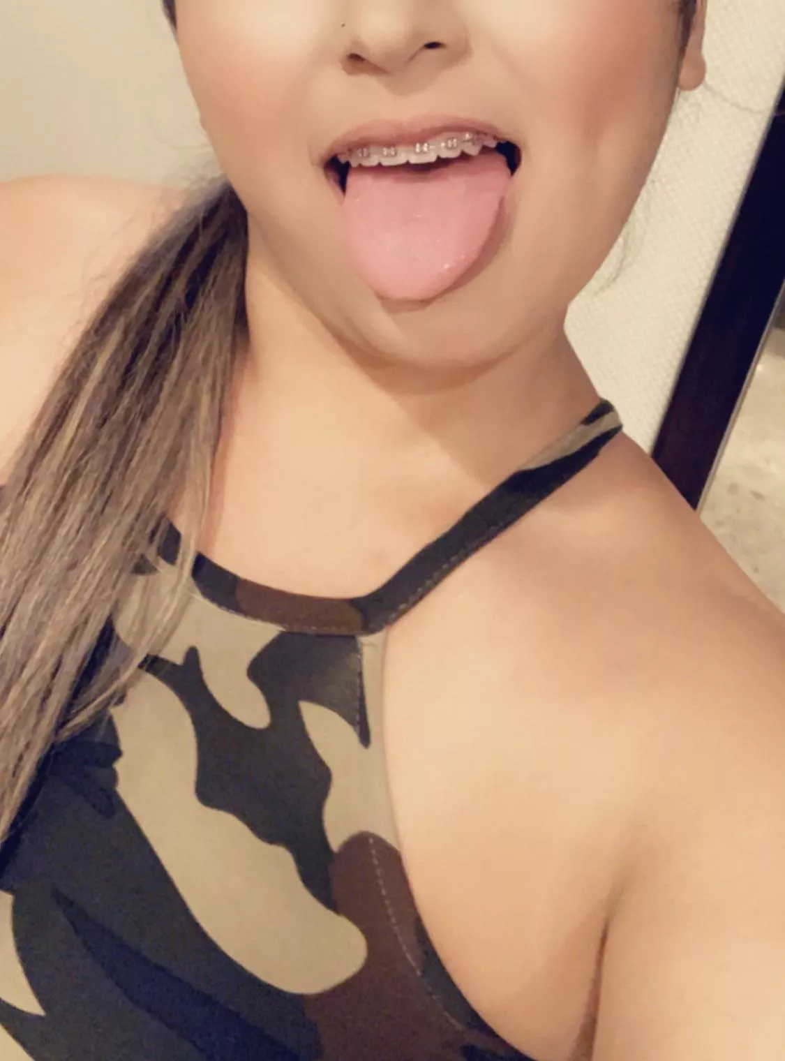 Want to see some cum on my mouth? you know where to find me ??