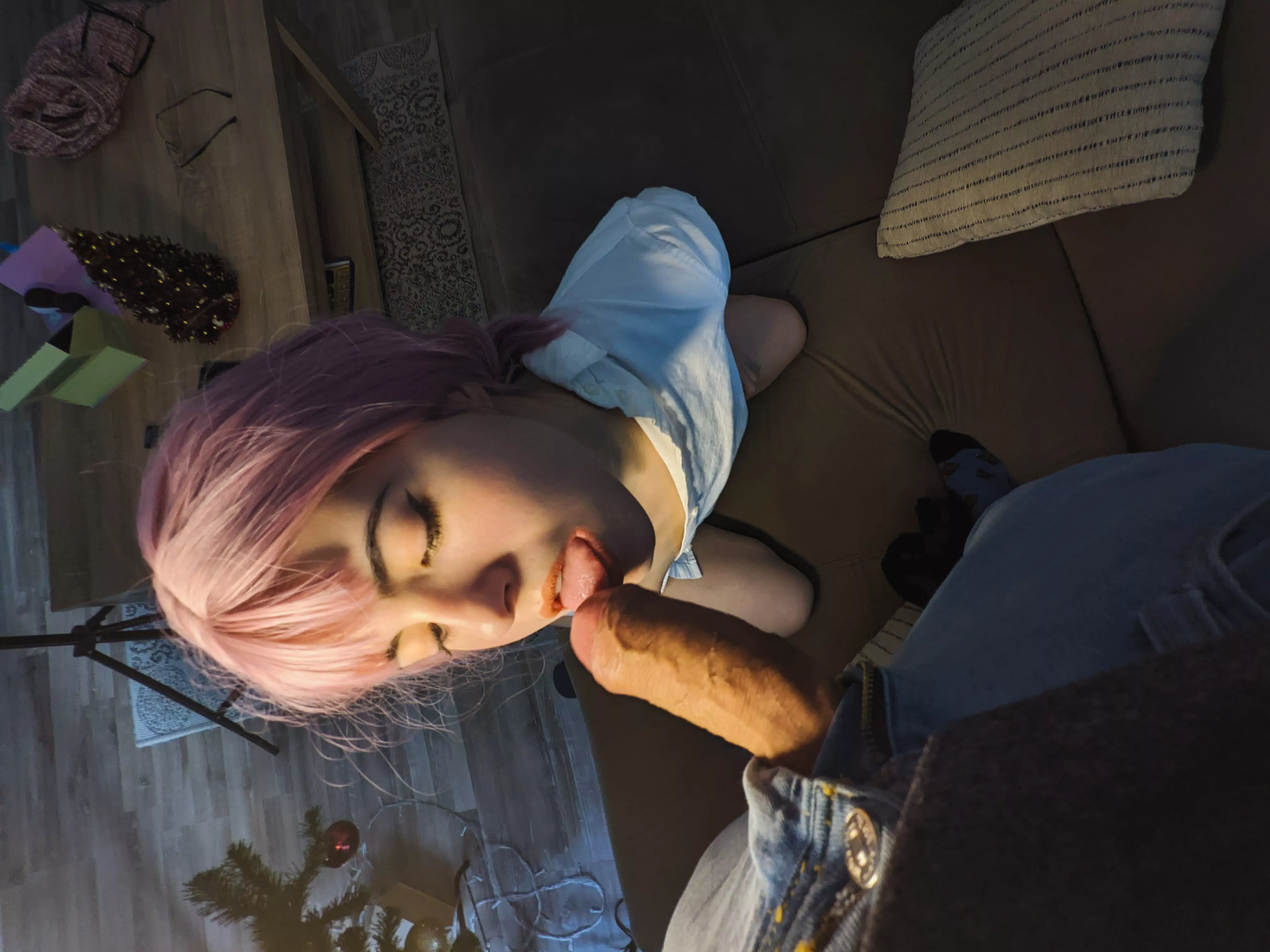 wanted to taste a veiny meat ^^