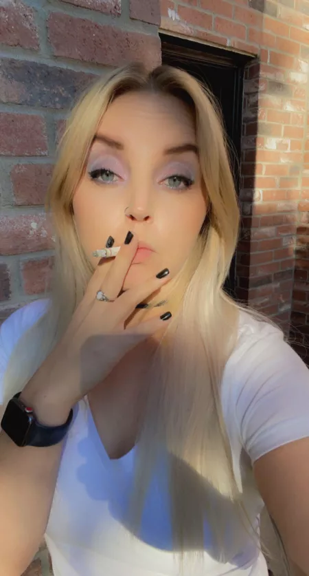 π¬ was almost gone but the lighting was on point