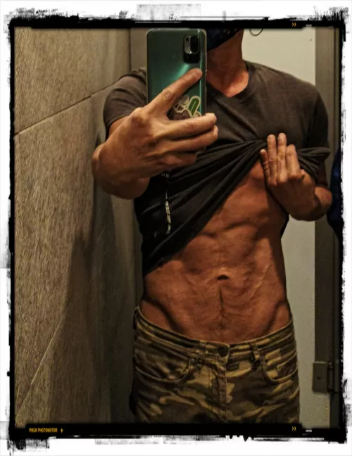 Was cruising at the mall .. checking out the little boy's room at the same time....