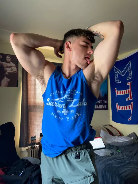 Was told this may be a good place to post pit pics. 🤷🏻‍♂️