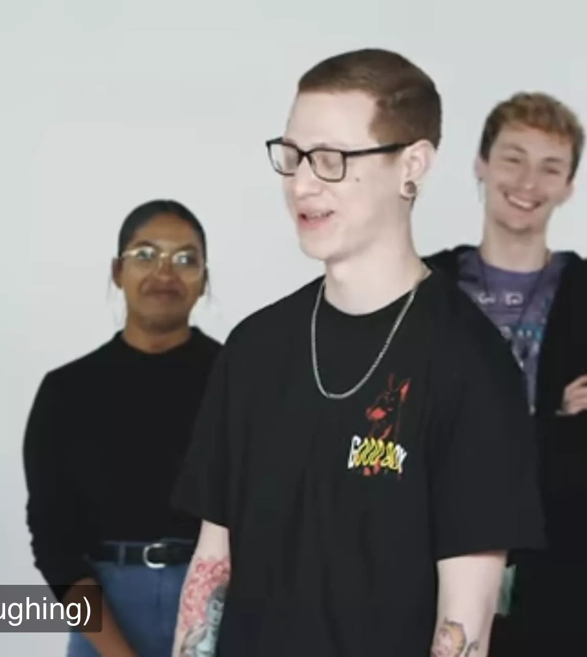 Was watching a video and really liked this guys shirt. It says “good boy”. Anyone know where to get it?