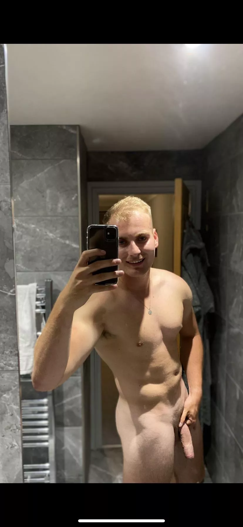 Watch it grow when you make me hard 😉