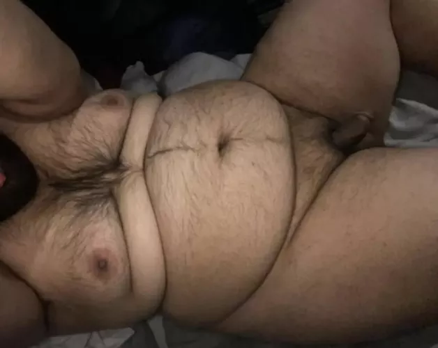 Way too horny to sleep… 🙈