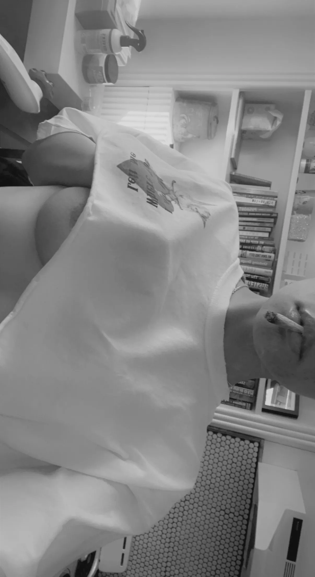 we only smoke joints in this small apt