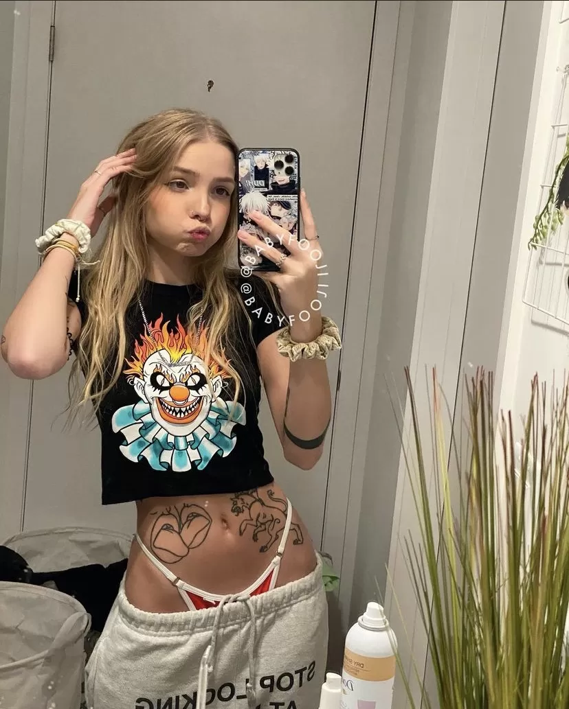 wear 'em low wear 'em low