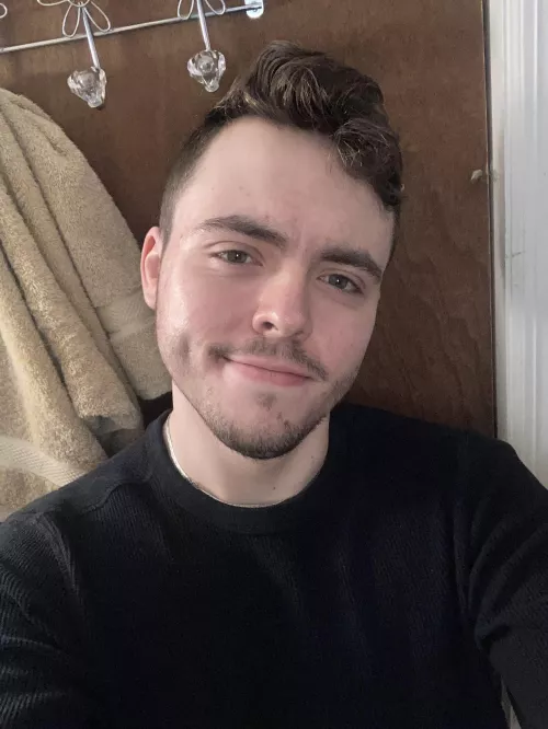 Wearing black makes everything better 🖤