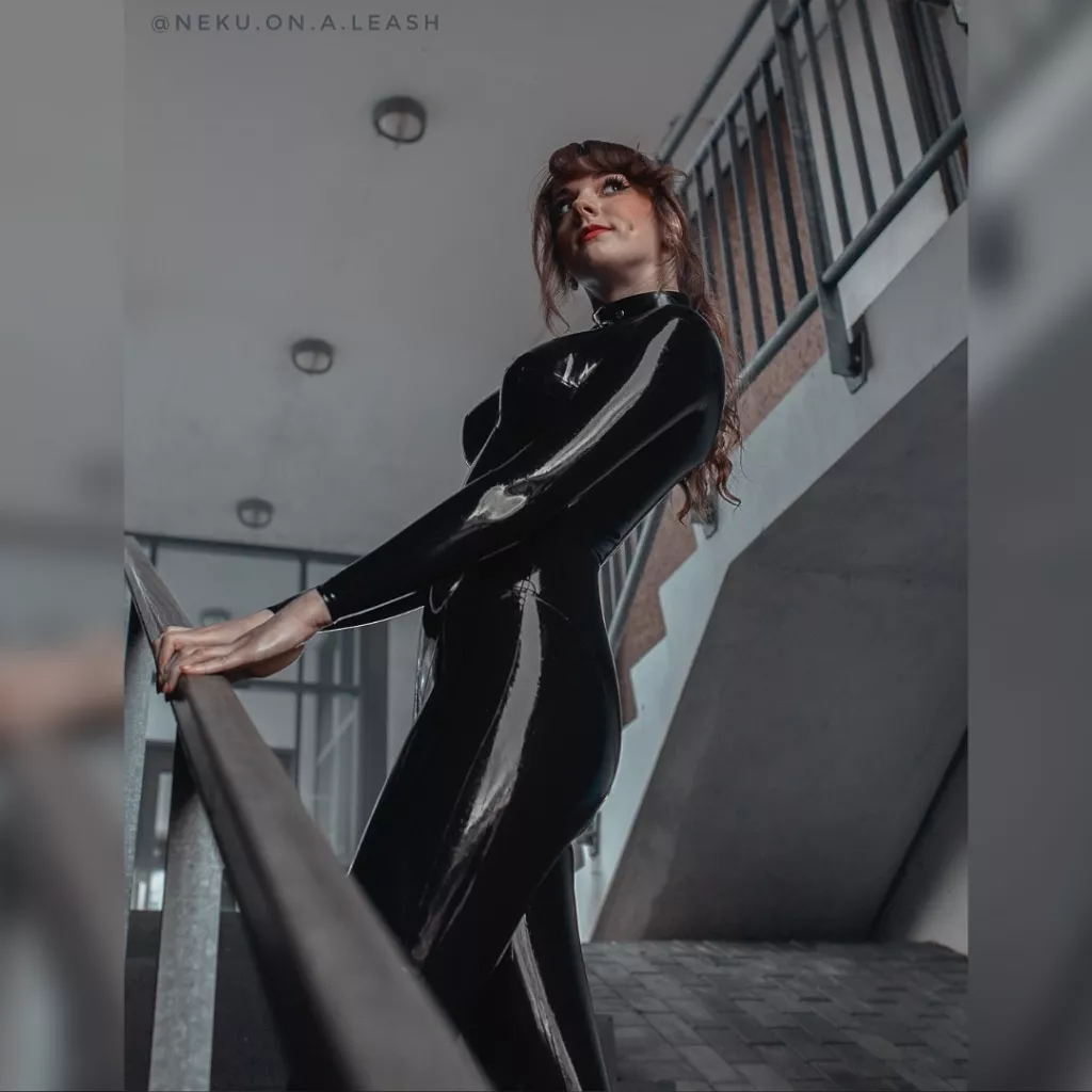 Wearing latex outside is a really special feeling 🖤🌱 Photo by @mai.captures Wearing latex outside is a really special feeling 🖤🌱 Photo by @mai.captures