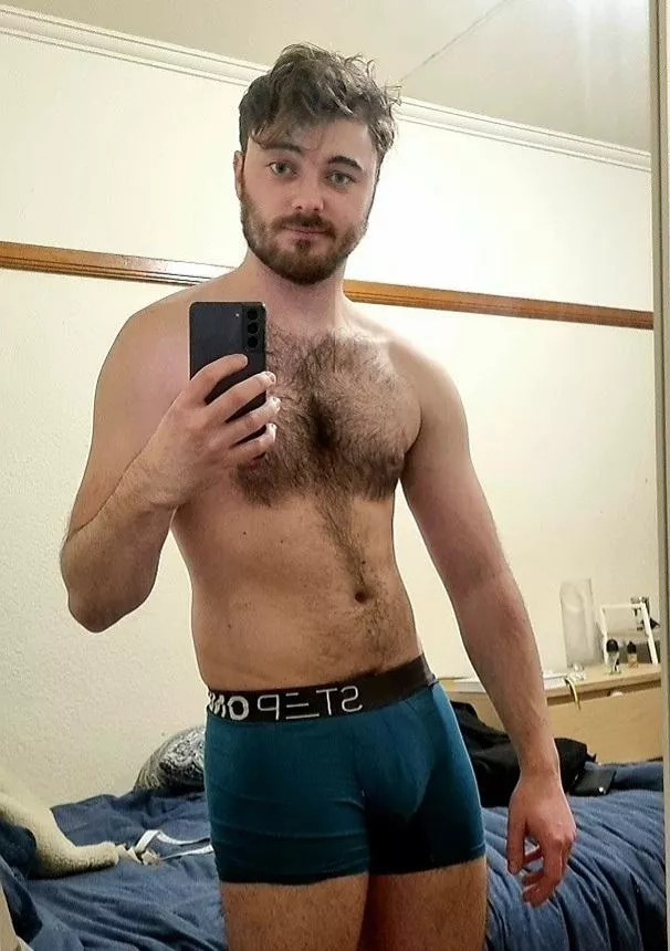 Wearing something for once 😉