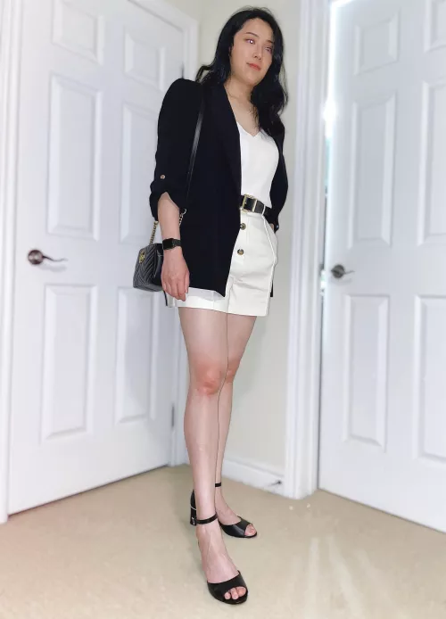 Weather is getting cold, can’t rock this outfit anymore 🥶🥶 Weather is getting cold, can’t rock this outfit anymore 🥶🥶